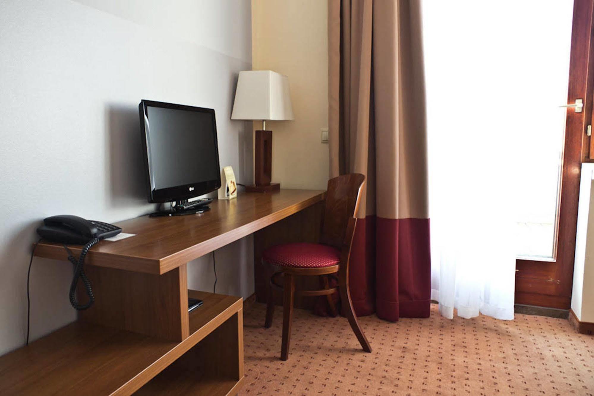 Ivbergs Hotel Messe Nord برلين المظهر الخارجي الصورة